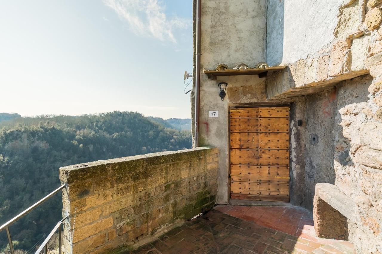 Opera Suites - Le Notti Bianche Calcata Exterior foto